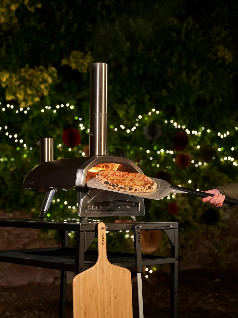 Ooni Fyra 12 Portable Outdoor Pizza Oven Gift Set - Image 2